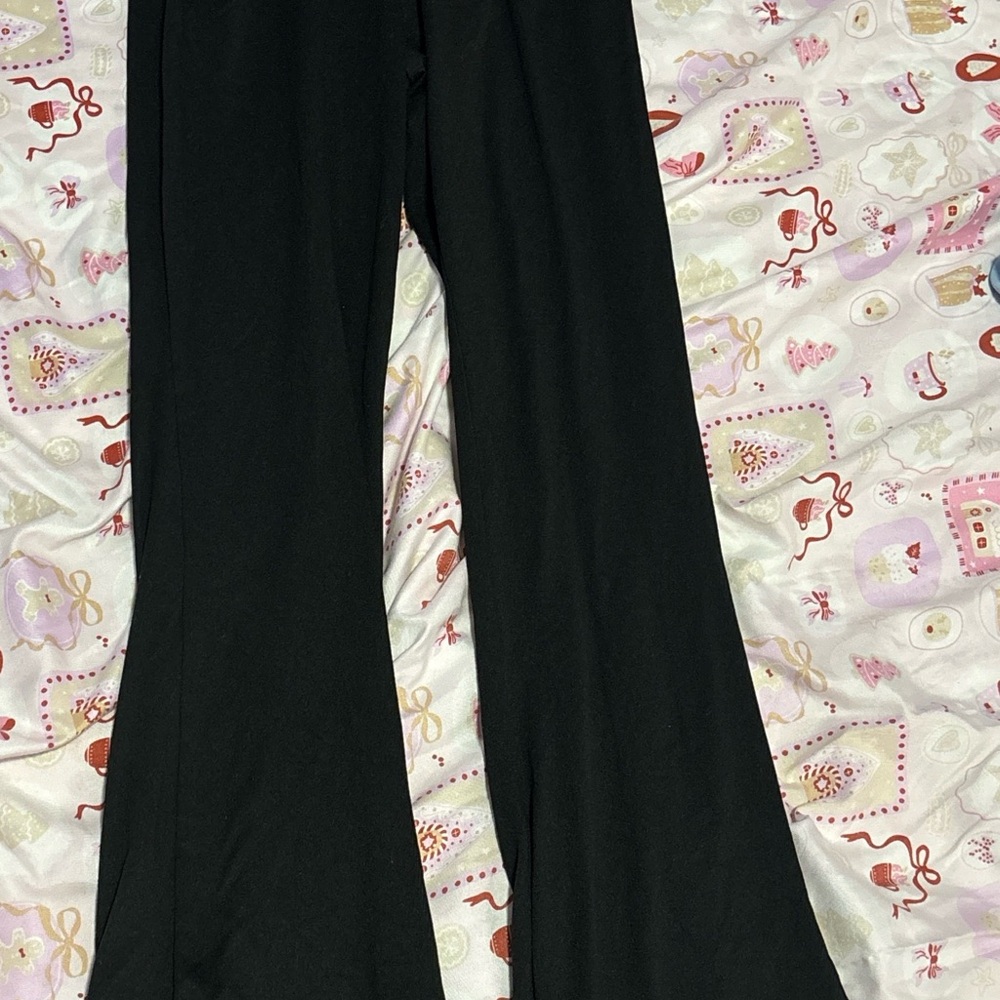 Black Fold Over Cheetah Print Flared Leggings
